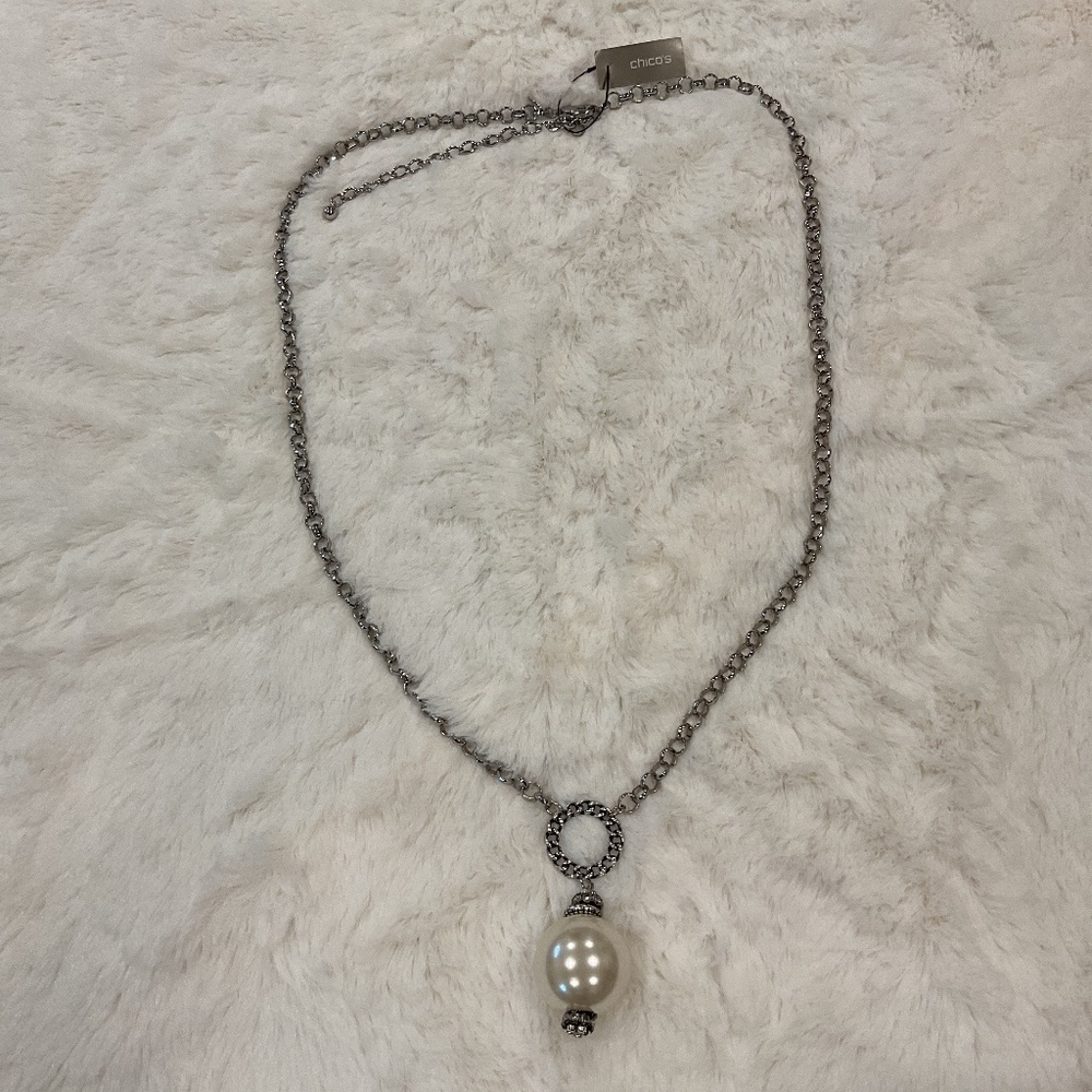 Chico’s Faux Pearl and Silver Pendant Necklace